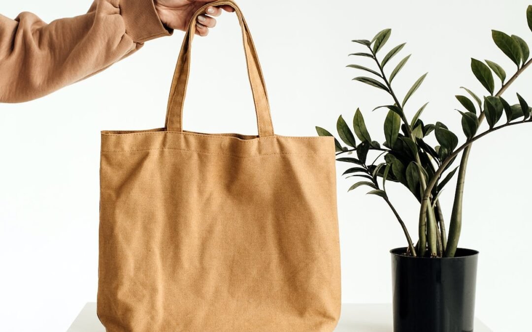 Carry with Confidence: Tips for Selecting the Best Tote Bag
